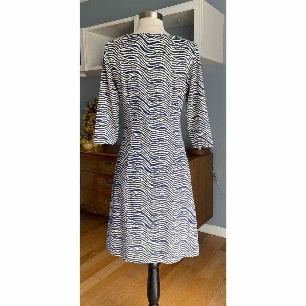 J. McLaughlin Catalina Cloth Dress Animal Print Sheath Side Ruched - Picture 3 of 8